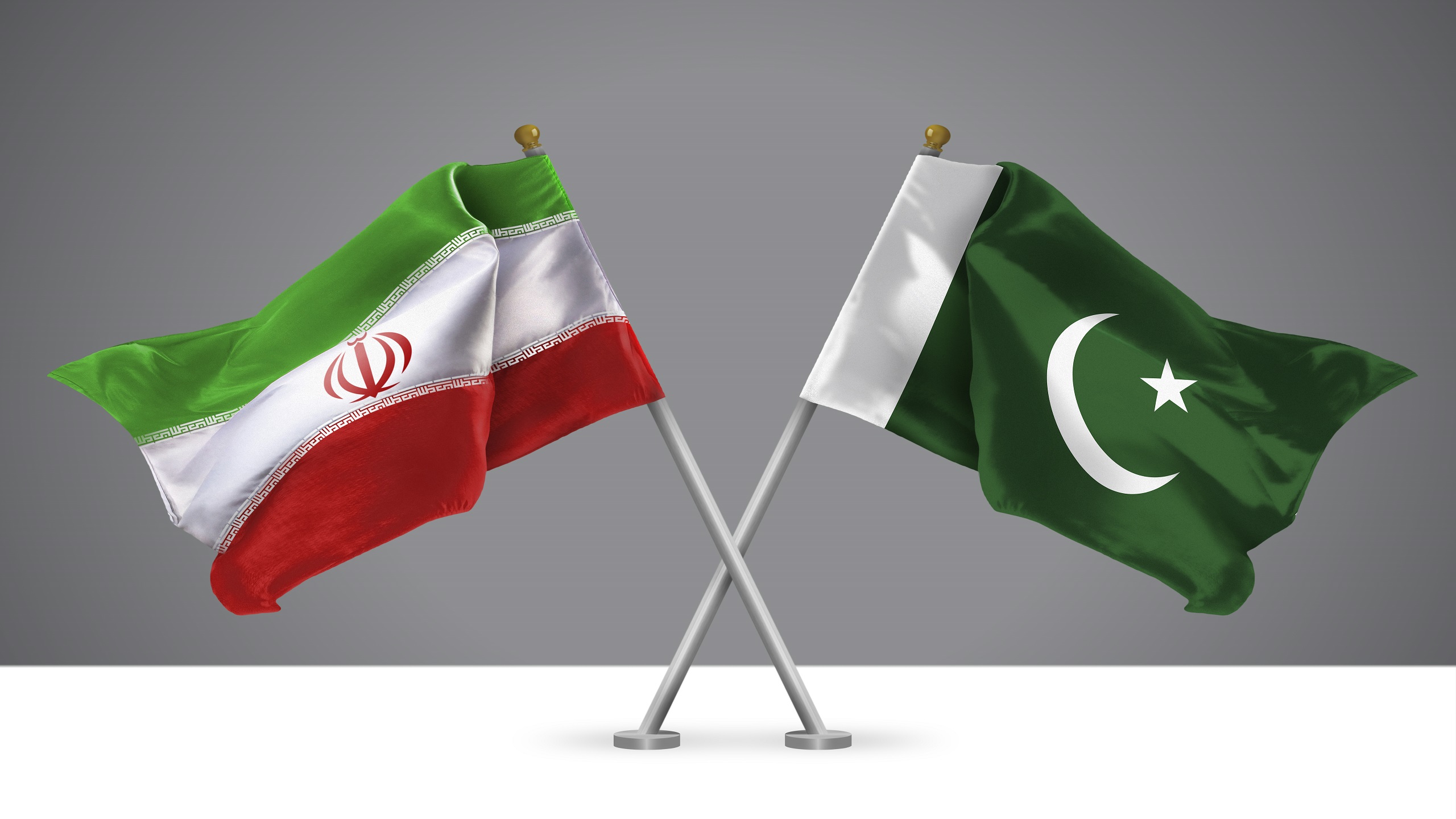 توسعه دیپلماسی دیجیتال ایران و پاکستان؛ واکاوی فرصت‌های ترانزیت داده و کریدورهای ارتباطی